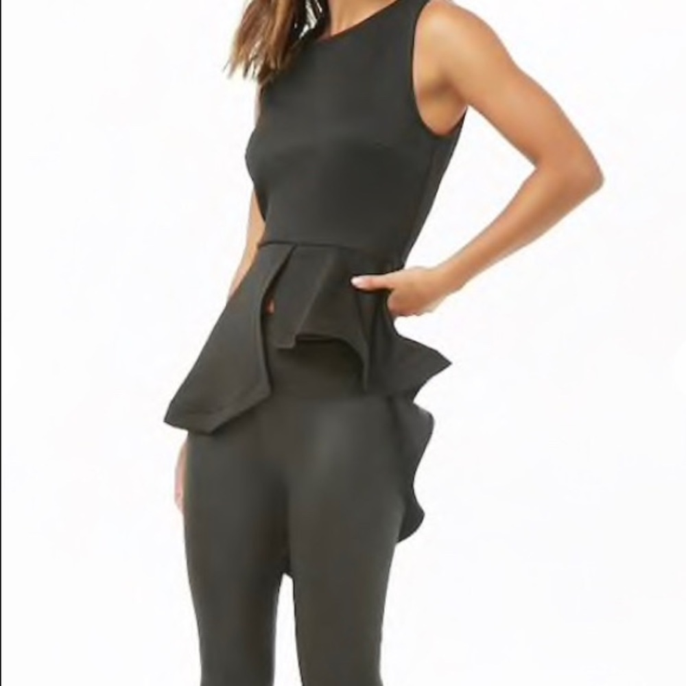 Black peplum top size small